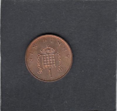 Beschrijving: 1 Penny ELIZABETH II